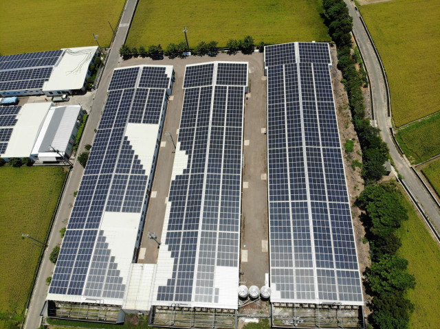 新竹雞舍-屋頂太陽能
