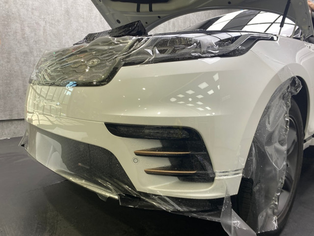 Kia Carnival   全車施工頂級透明TPU自體修復膜