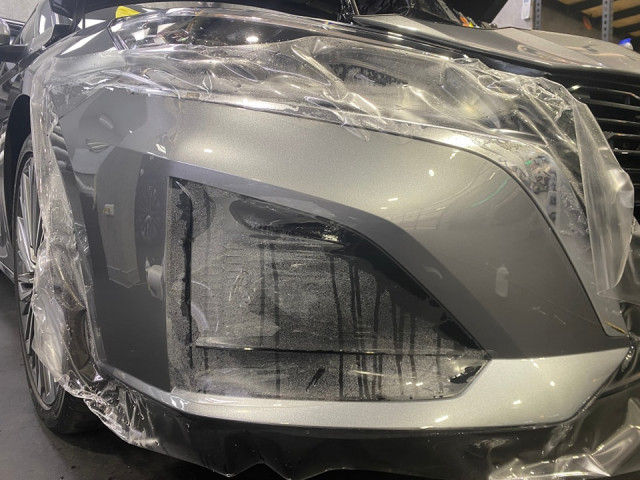 Nissan Altima   迎風面施工頂級透明TPU自體修復膜