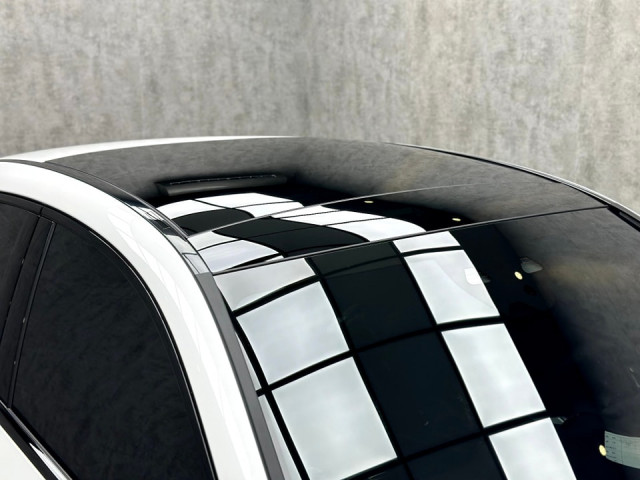Mercedes-Benz GLC300 Coupe 4   Matic 全車施工頂級透明TPU自體修復膜