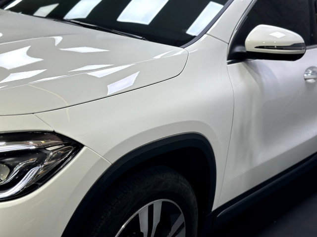 Mercedes-Benz GLA   迎風面施工頂級透明TPU自體修復膜