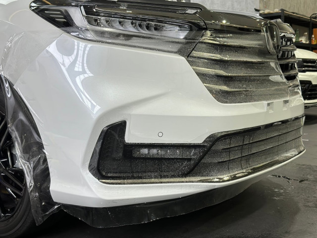 Honda Odyssey   全車施工頂級透明TPU自體修復膜
