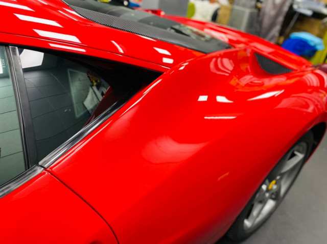 Ferrari 458 ltalia    全車施工自體修復犀牛皮包覆