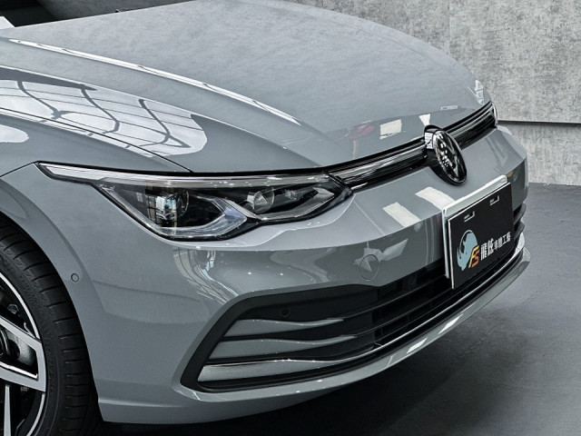 Volkswagen Golf Variant eTSI Style   全車施工頂級透明TPU自體修復膜