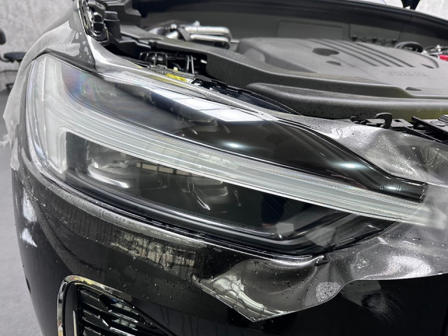 Volvo XC60   全車施工頂級TPU自體修復膜