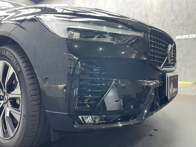 Volvo XC60   全車施工頂級TPU自體修復膜