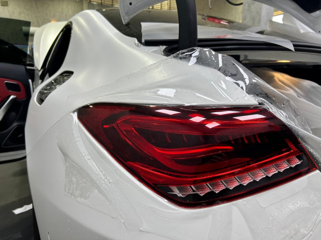 Mercedes-AMG CLA45   全車施工頂級消光透明TPU自體修復膜-局部飾板施工頂級透明TPU自體修復膜點綴